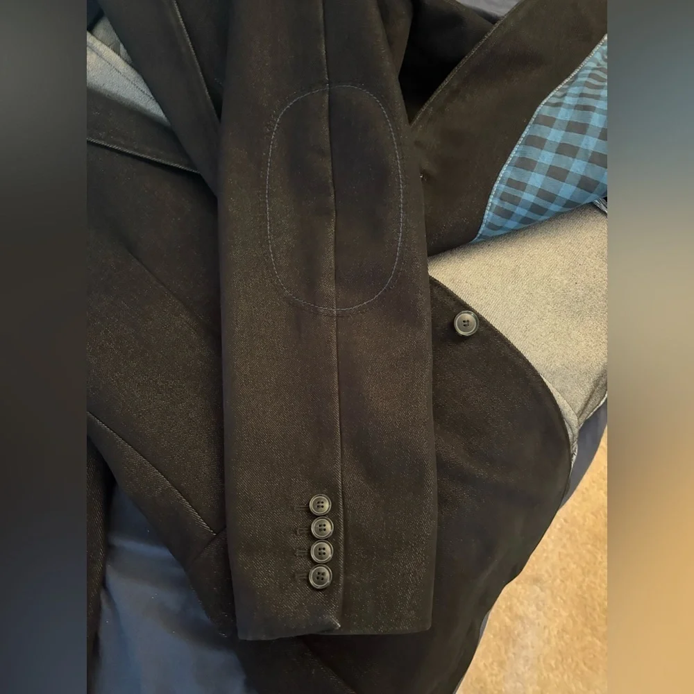 Stylish Classic Hugo Boss Charcoal  Casual Black Blazer for Men Traditional fit